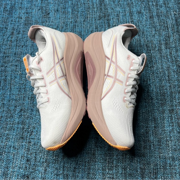 Asics Gel Kayano 32 Running Shoes in White Orange Glow Women's Size 9.5 WIDE - Picture 6 of 9